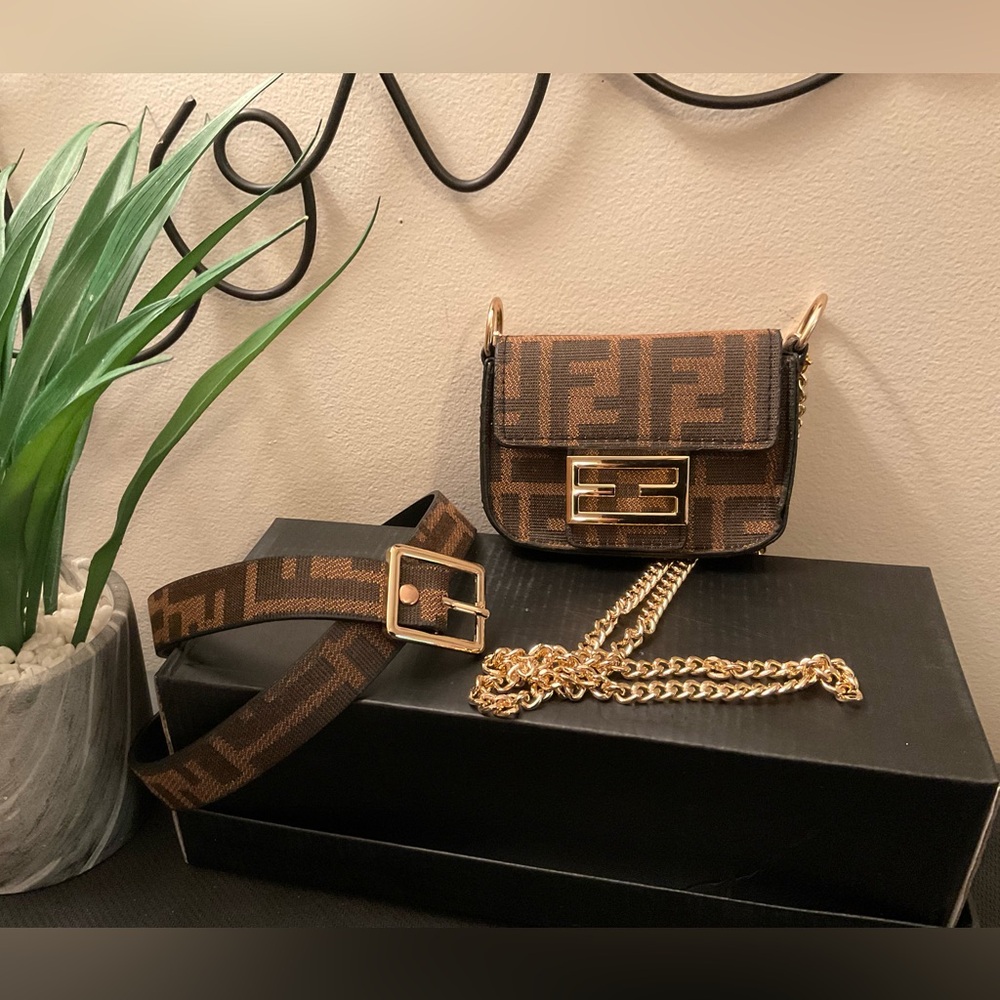 Adorable Belt / Shoulder Bag